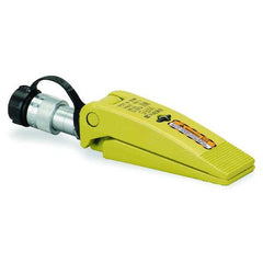 Enerpac WR-5 Single-Acting Hydraulic Spread Cylinder 1 Ton 3.7 in Maximum Spread