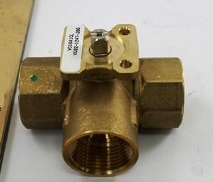 Johnson Controls VG1841CL Ball Valve 1 Inch 3-Way 7.4Cv