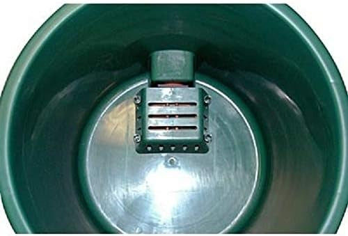 FARM INNOVATORS Farm Innovators HT-200 Plastic Heated Livestock Water Tub 200 W (16 Gallon) Replaceable Element