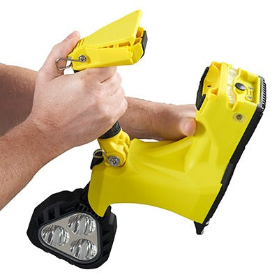 STREAMLIGHT Streamlight 44365 Vulcan Clutch 1700-Lumen Vehicle Mount System 12V DC