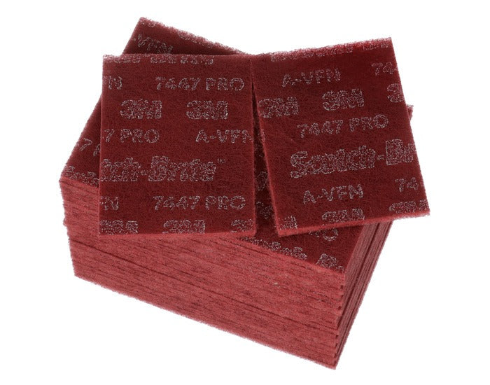 3M 3M 7100023339 Scotch-Brite 7447 Pro Hand Pad Very Fine Aluminum Oxide (6 in x 9 in, 20 per carton, 3 cartons per case) 3MA048011-64926