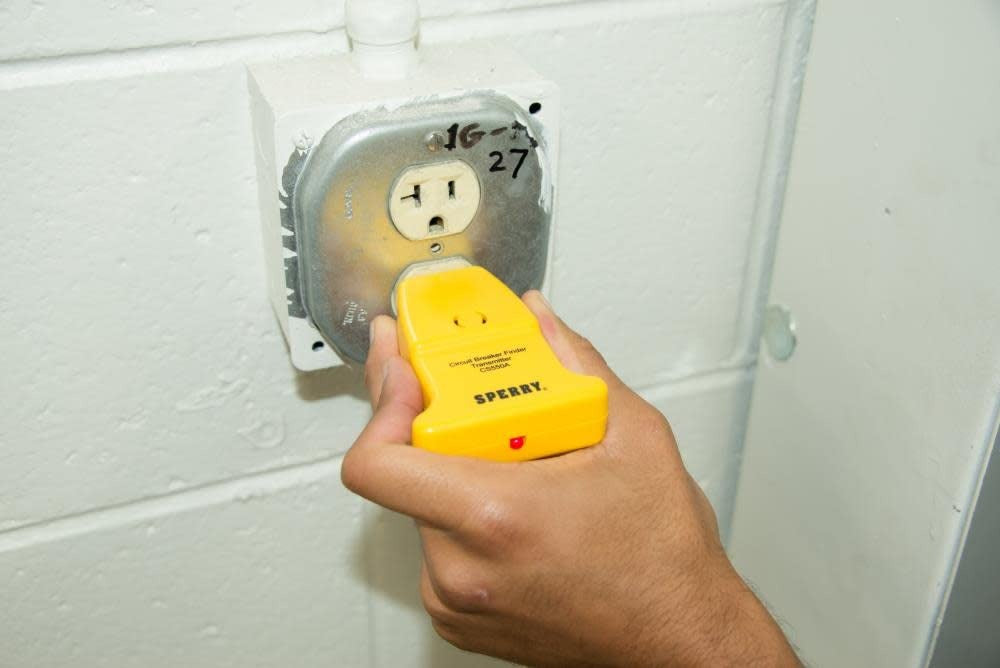 GARDNER BENDER Gardner Bender CS550A Circuit Breaker Finder