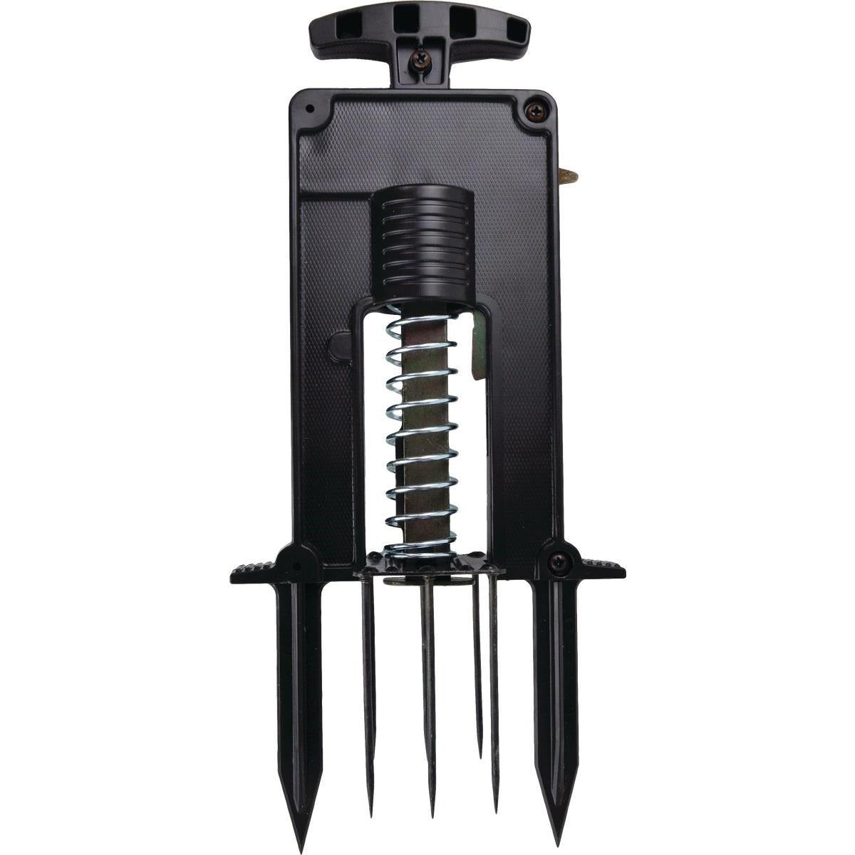 VICTOR Victor M9015 Plastic Plunger Mole Trap