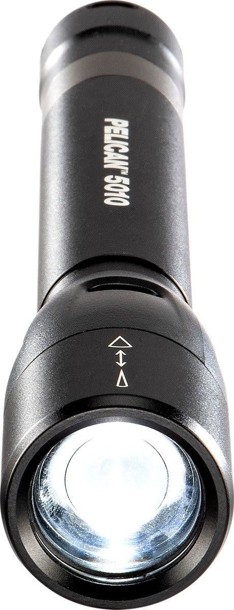PELICAN Pelican 5010 Flashlight Spot-to-Flood 2 AA (Medium Size)