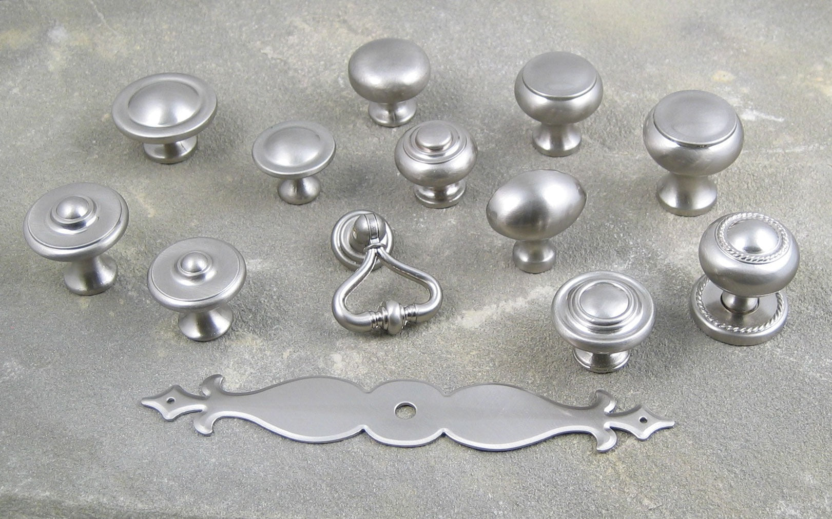 RUSTICWARE Rusticware 965SN Egg Cabinet Knob Satin Nickel
