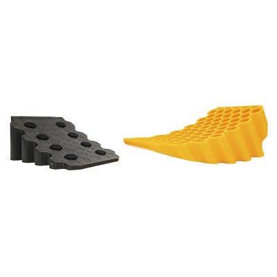 CAMCO Camco Mfg 44423 Curved Leveler Wheel Chock Set