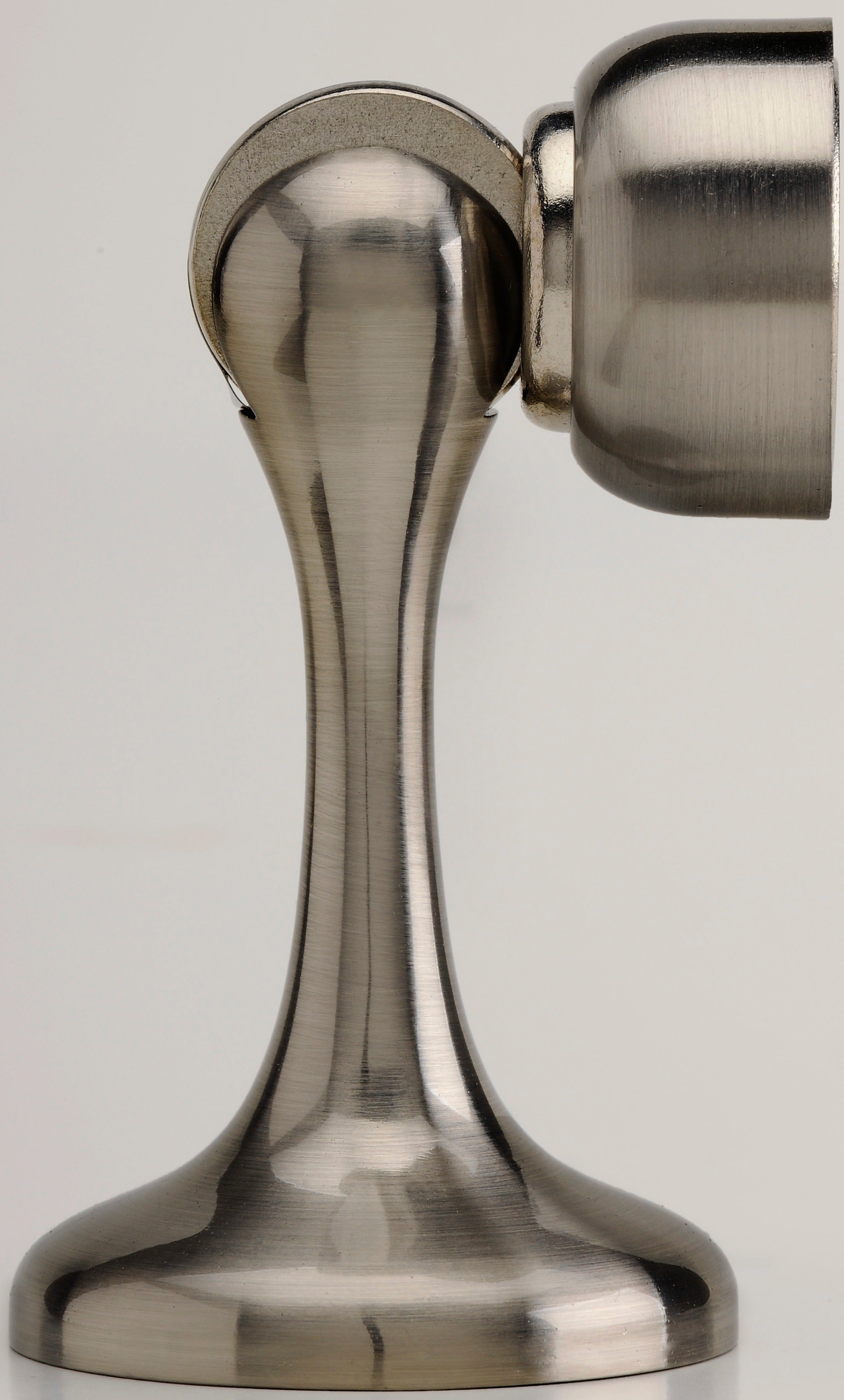 SOSS Soss MDHBUS15HS Magnetic Door Holder Stop Satin Nickel