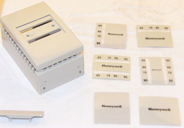 Honeywell 14004407-910 Thermostat Cover Kit 230 Volts