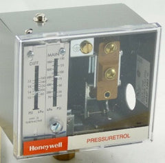 Honeywell L404F1383 PressureTrol Controller 10-150 PSI 120/240VAC