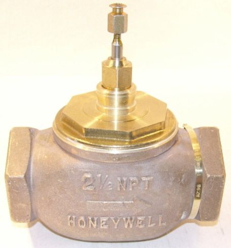 Honeywell V5011G1111 Steam Water Valve 2-1/2 inch NPT Bronze Globe Valve