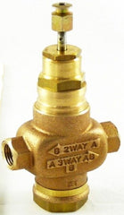 Honeywell V5011N1032 Two-Way Globe Valve 1/2 inch NPT Bronze for Water or Glycol or Steam