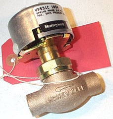 Honeywell VP531C1034 1/2 Inch Sweat Bronze Pneumatic Valve