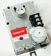 Honeywell ML6161A2017 Direct Coupled Actuator 24 Volt 35 Lb-In Torque Non-Spring Return