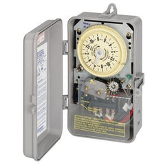 Intermatic T8805P101C Mechanical Time Switch SPST 120V with 14-Day Skipper