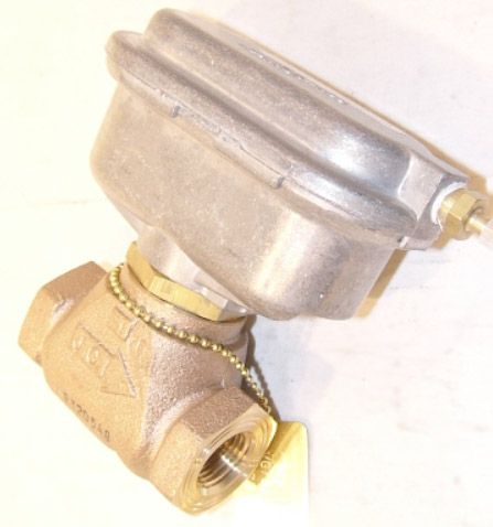 Johnson Controls VG7241CS+3801B Brass Trim Globe Valve with V-3801-8001 Compact Pneumatic Actuator