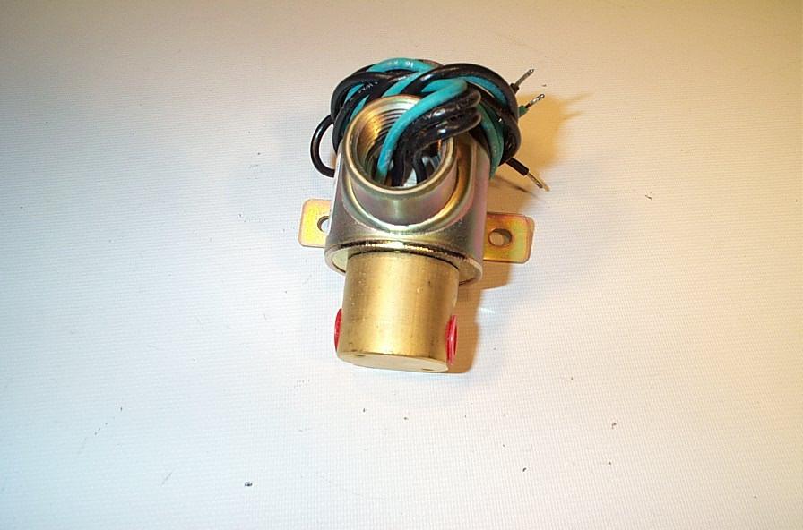 Johnson Controls V-2410-6 Solenoid Air Valve 480V 0-30 Three-Way