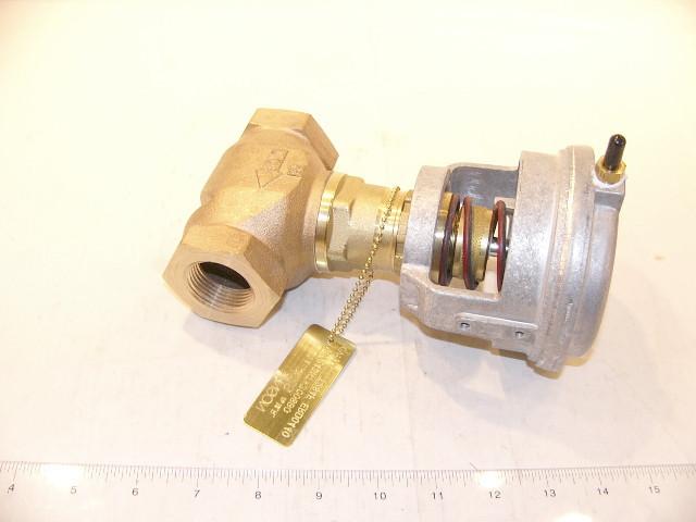 Johnson Controls VG7243NT+822C00 Stainless Steel Trim Globe Valve Pneumatic Actuator