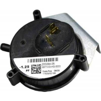 Goodman 20028405 Pressure Switch 1.25 Inch WC for HVAC Systems