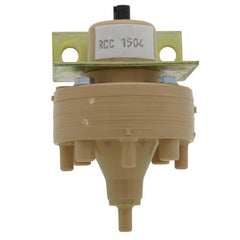 KMC Controls RCC-1504 Reversing Pneumatic Relay 9 PSI Calibration