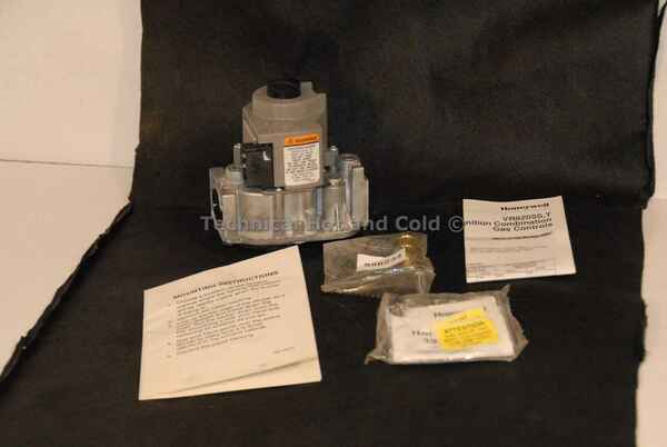 Lennox 80M30 24v 3.2wc Nat 1/2in/out Gas Valve