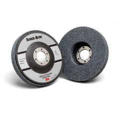 3M 61500302254 Scotch -Brite Deburr and Finish PRO Unitized Disc - 4 1/2 in x 7/8 in